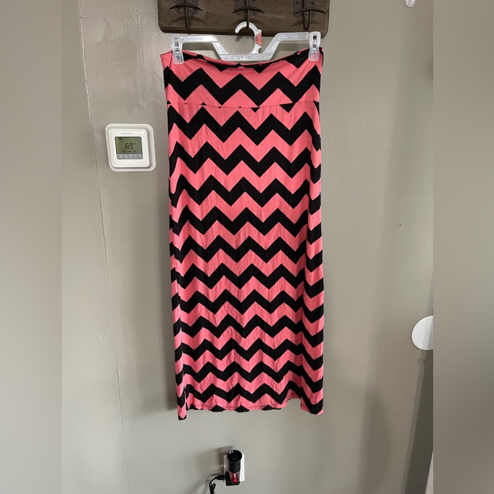 Maxi skirt size large